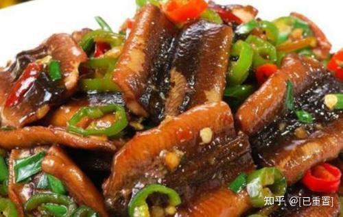 黄鳝能和黑瓜一起吃吗,探究两者相容性及食用建议