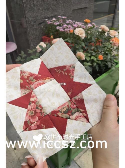 蘑菇吃瓜黑料,揭秘娱乐圈黑料背后的真相