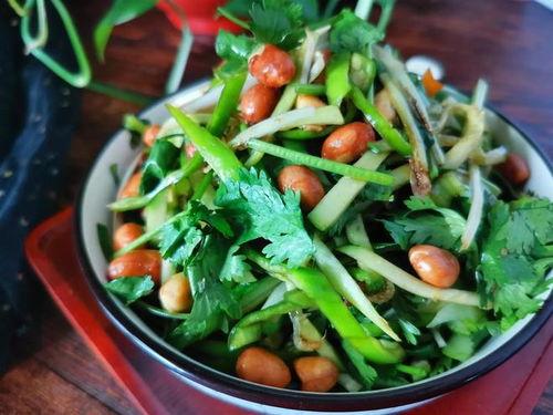 老虎菜合集黑料在线吃瓜,黑料在线，吃瓜群众狂欢时刻