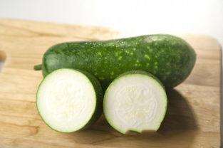 今日晴宜吃瓜壁纸,今日宜吃瓜壁纸赏析